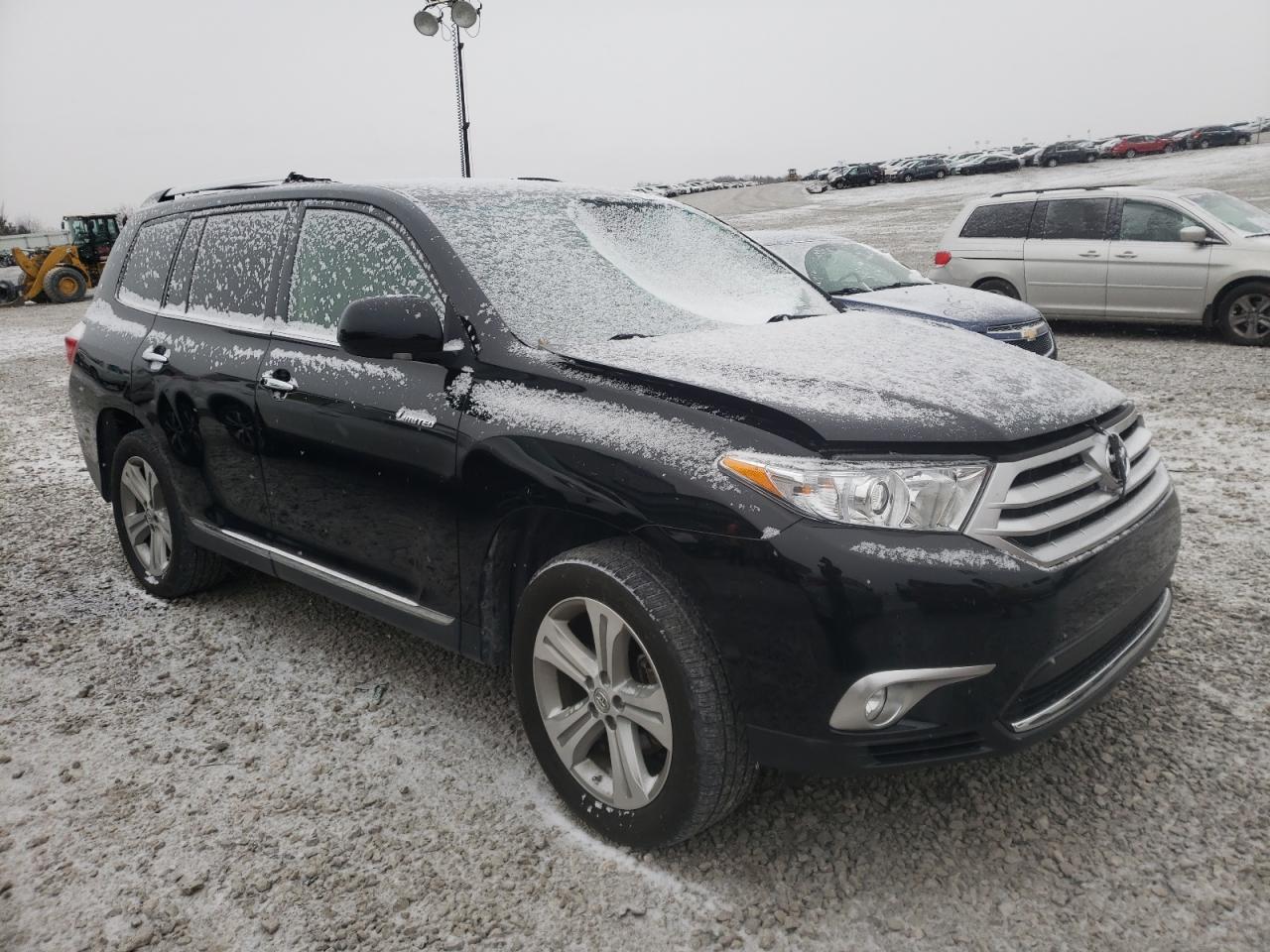 TOYOTA HIGHLANDER 2013 with VIN 5TDDK3EH9DS218856 - Photo from auction