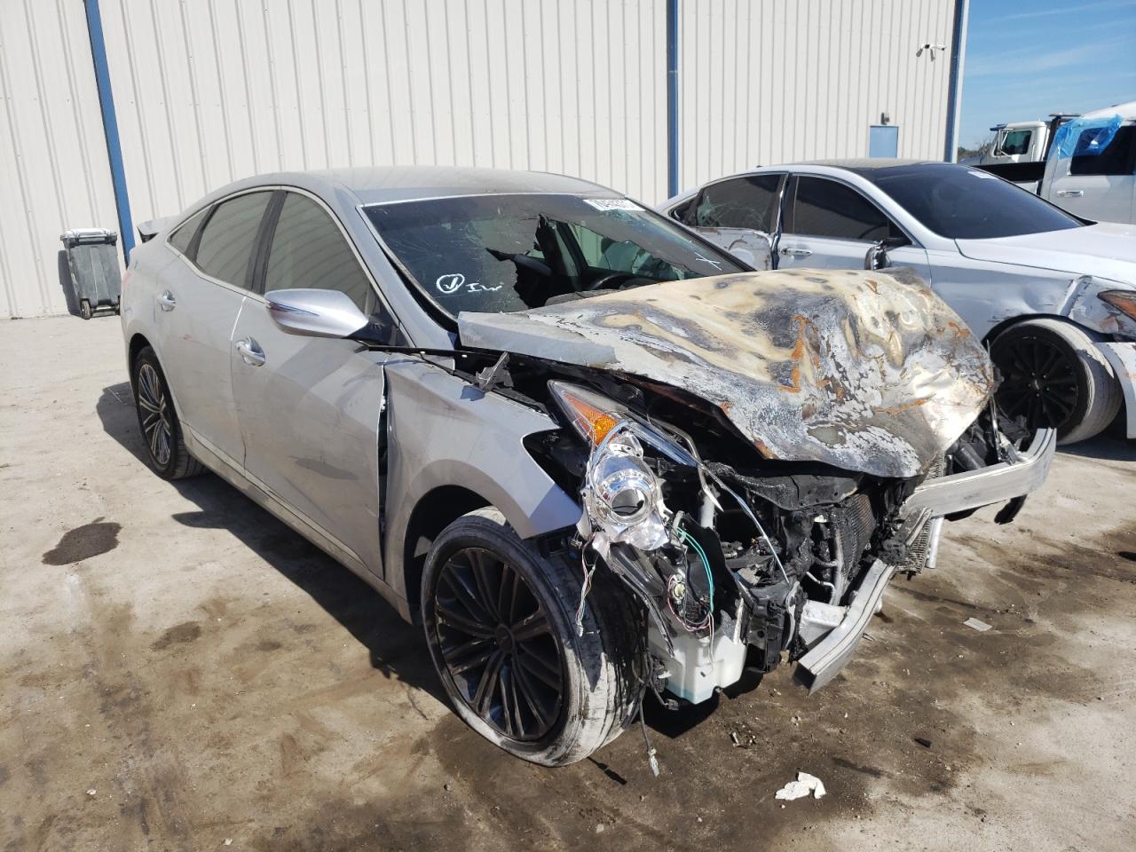 HYUNDAI AZERA 2015 with VIN KMHFG4JG8FA487830 - Photo from auction