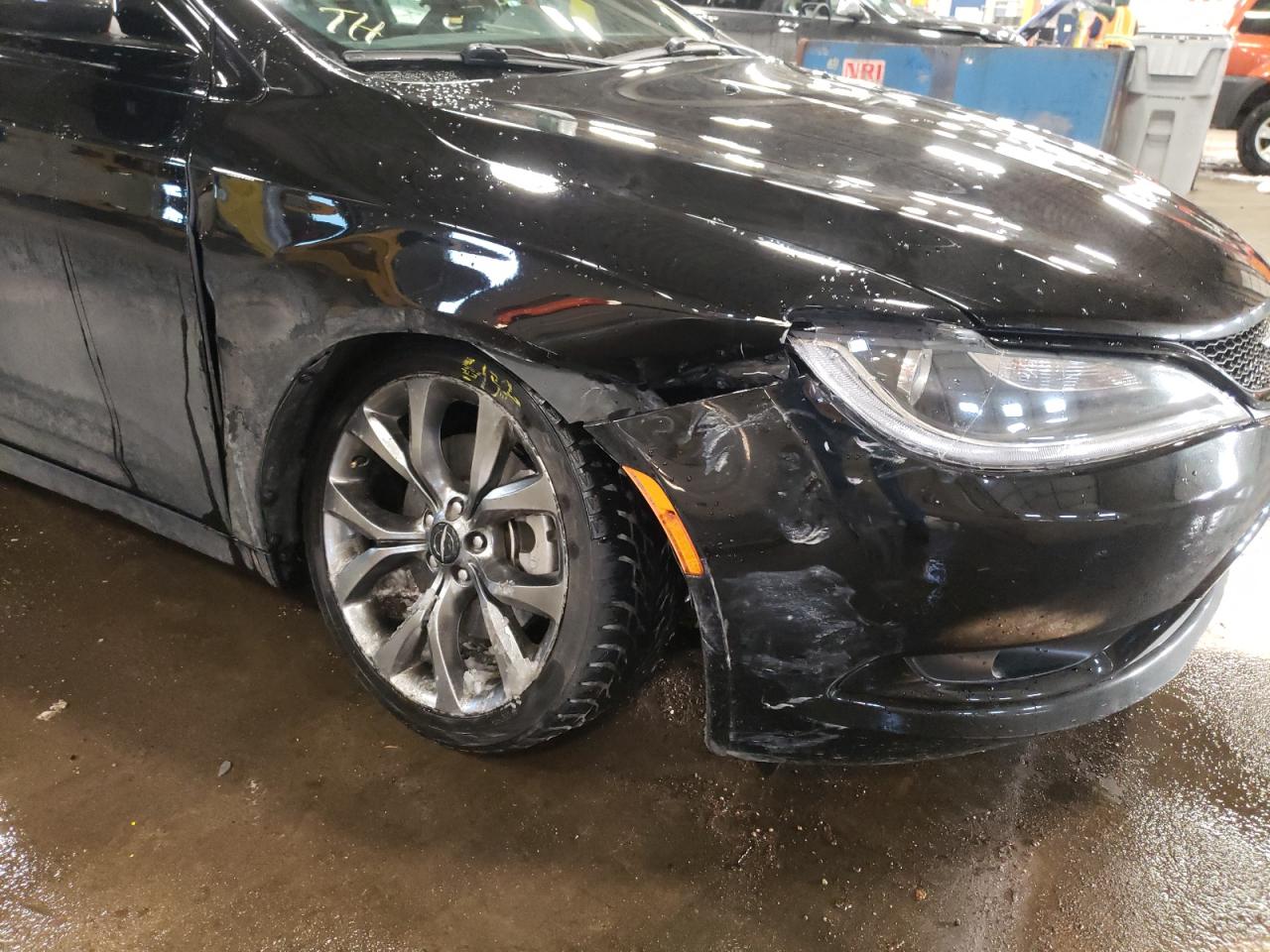 صورة رقم 9 من المزاد - 2015 CHRYSLER 200 S مع VIN 1C3CCCBG8FN525890