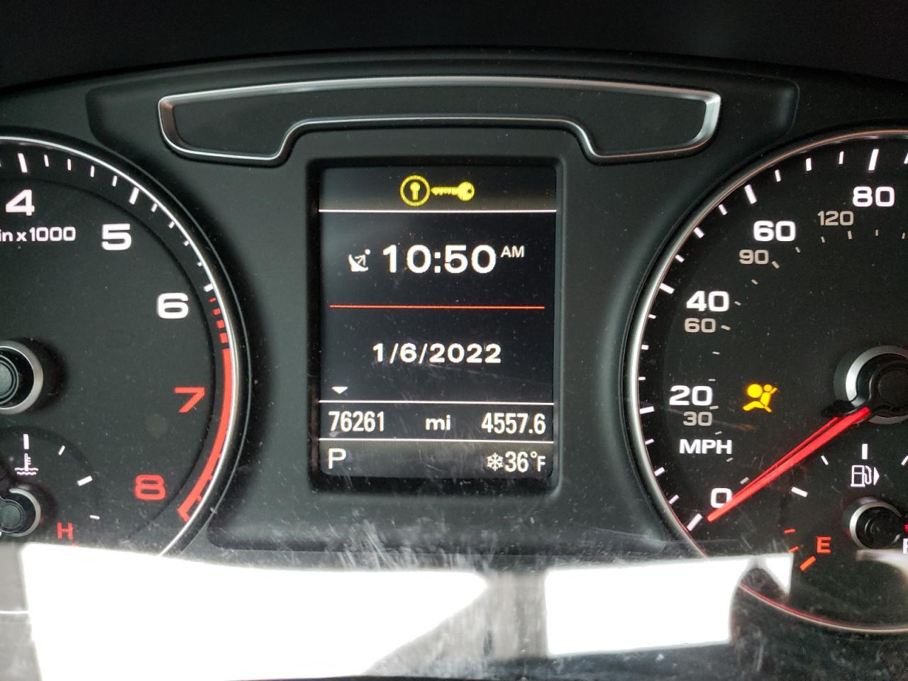 Photo 8 from auction – 2018 AUDI Q3 PREMIUM with VIN WA1JCCFS0JR006166