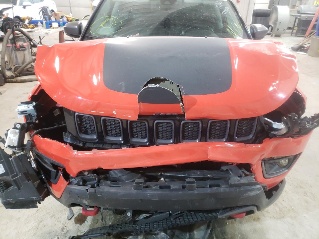 Photo 9 from auction – 2018 JEEP COMPASS TR with VIN 3C4NJDDB2JT264511