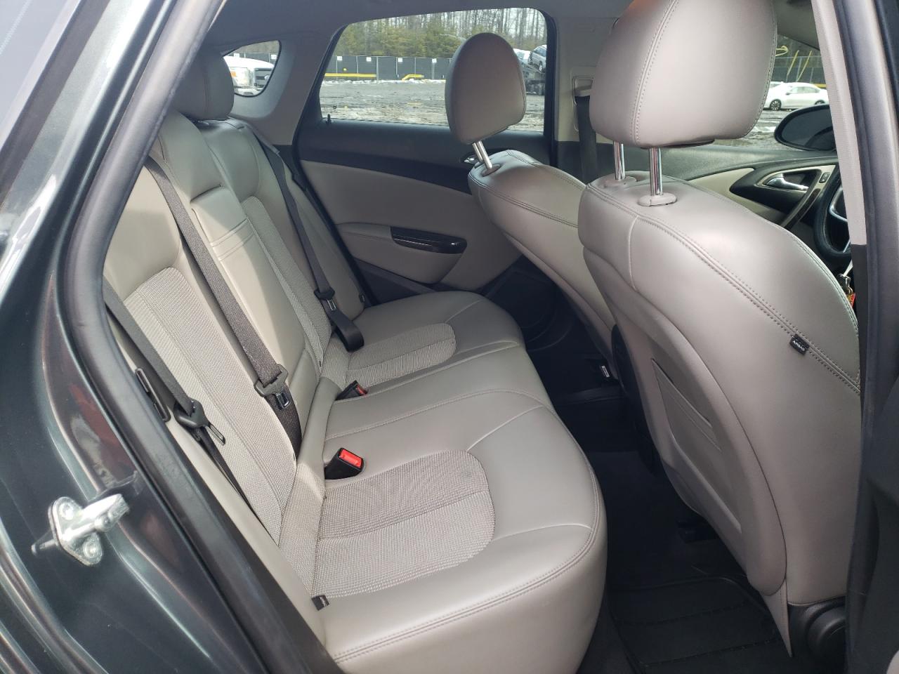 Photo 6 from auction – 2013 BUICK VERANO with VIN 1G4PP5SK3D4242166