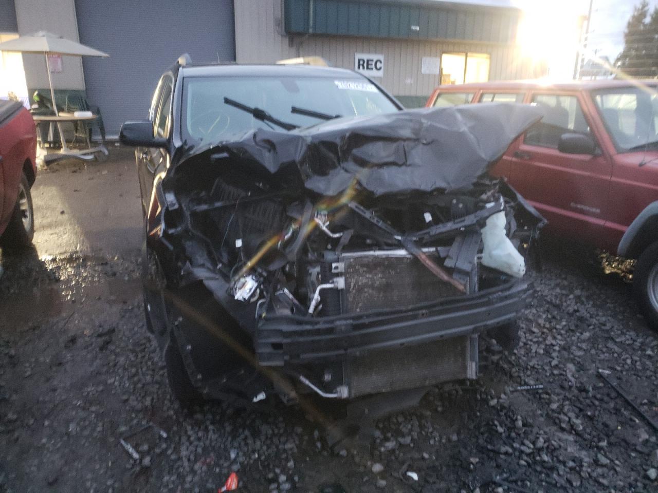 Photo 9 from auction – 2017 GMC ACADIA SLT with VIN 1GKKNULS7HZ236235