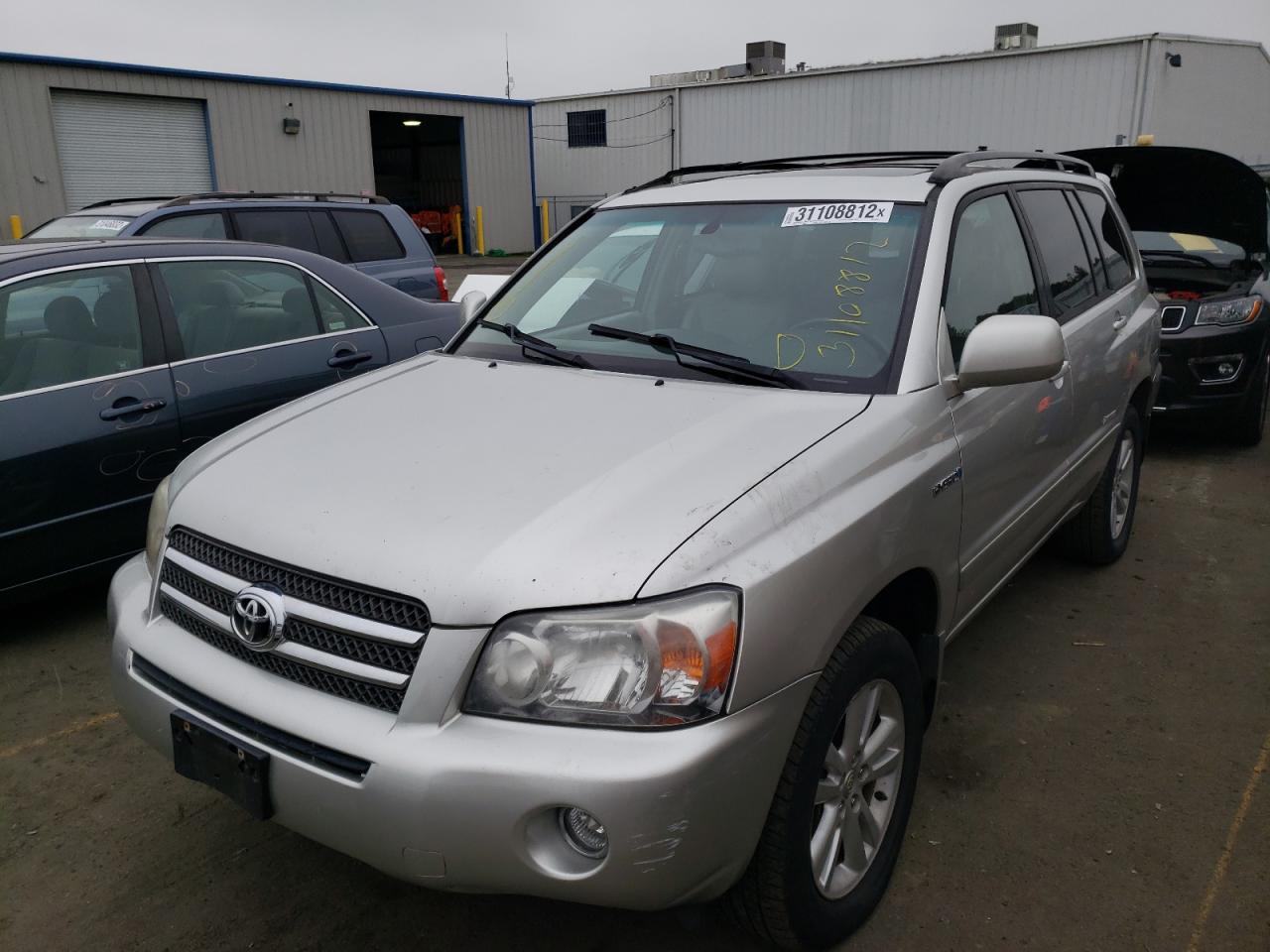 Photo 2 from auction – 2006 TOYOTA HIGHLANDER with VIN JTEEW21A060029977