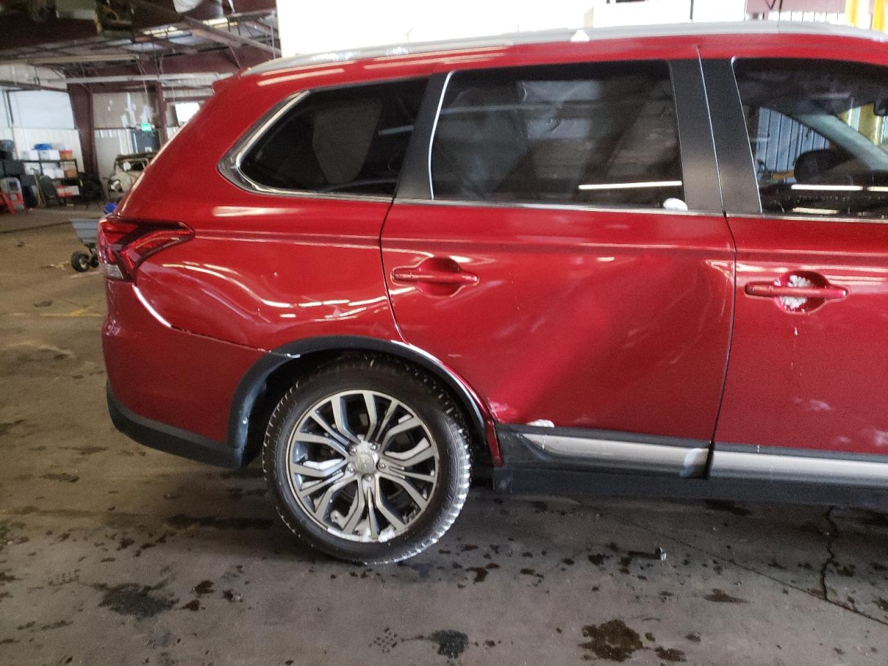Zdjęcie 9 z aukcji – 2017 MITSUBISHI OUTLANDER z VIN JA4AD3A36HZ067271