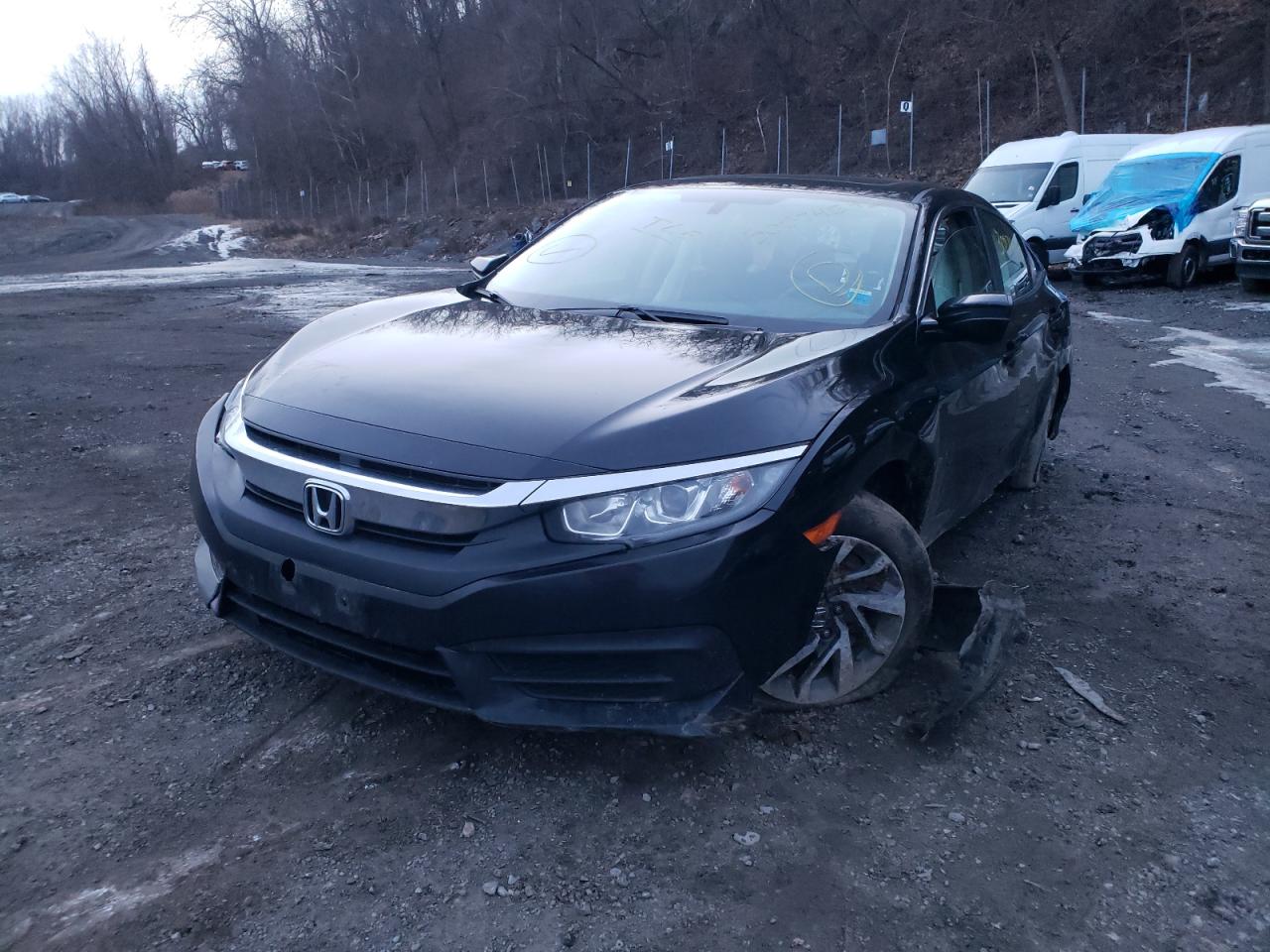 Photo 2 from auction – 2016 HONDA CIVIC EX with VIN 19XFC2F76GE217958