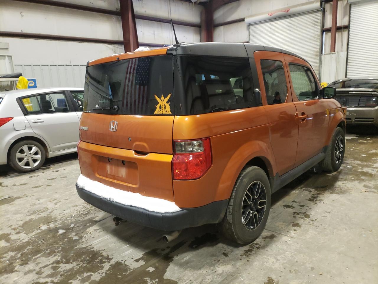 Photo 4 from auction – 2006 HONDA ELEMENT EX with VIN 5J6YH28736L027834