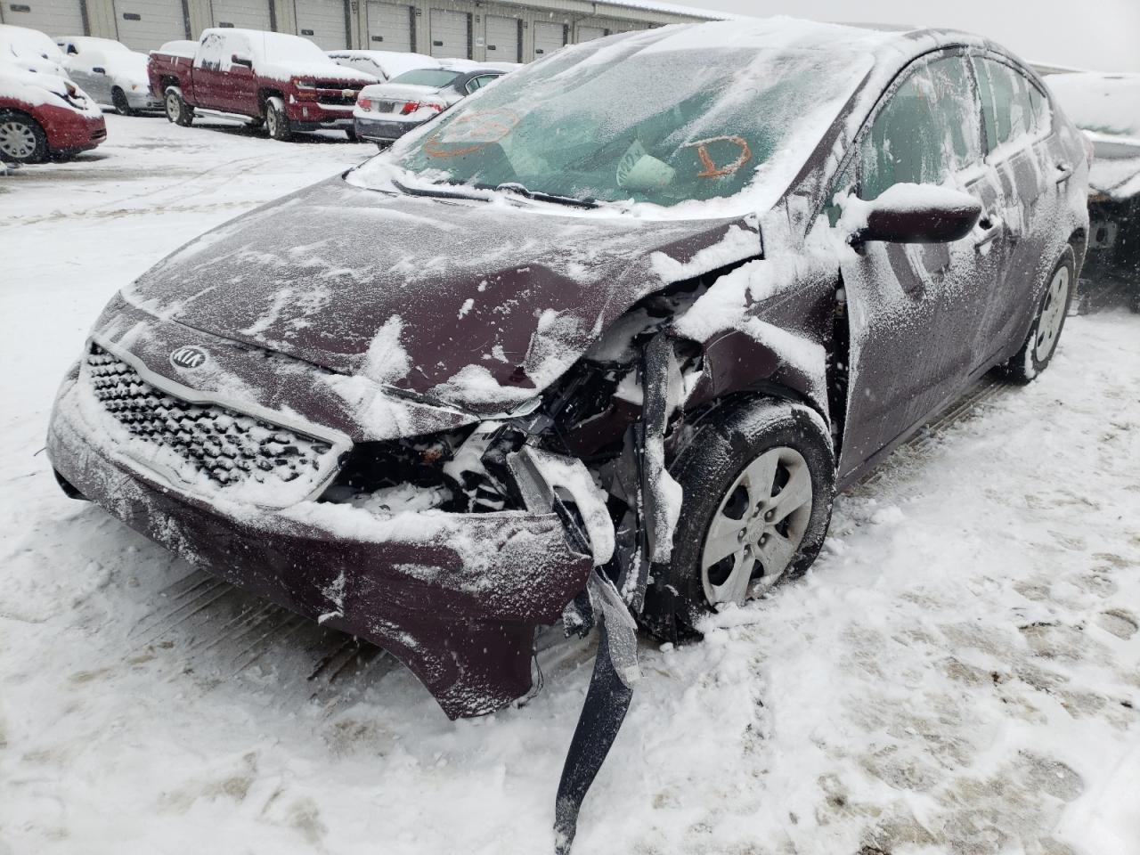 Photo 2 from auction – 2017 KIA FORTE LX with VIN 3KPFK4A71HE132226