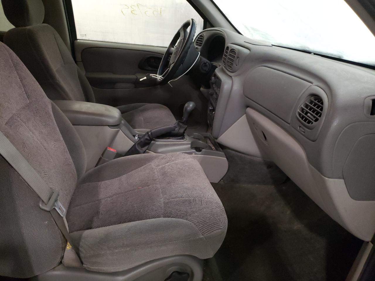 Photo 5 from auction – 2003 CHEVROLET TRAILBLAZE with VIN 1GNDT13S232183218