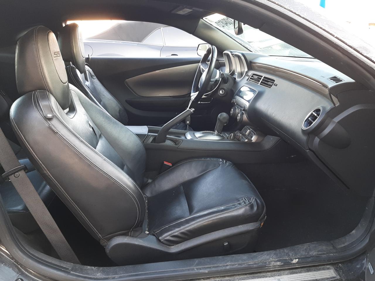 Photo 5 from auction – 2010 CHEVROLET CAMARO SS with VIN 2G1FK1EJ7A9121345