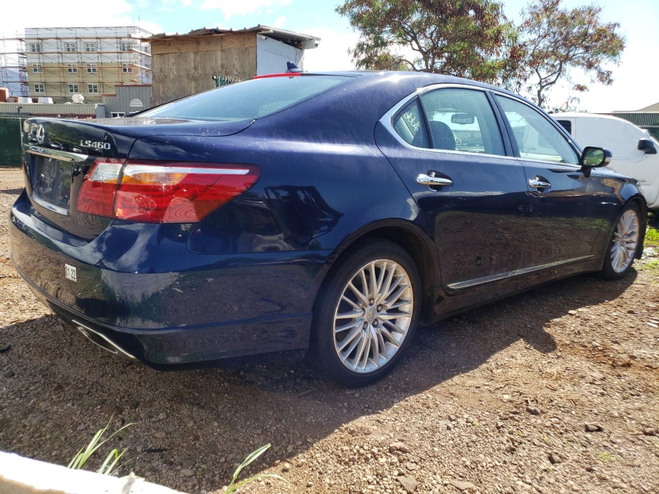 Photo 4 from auction – 2010 LEXUS LS 460 with VIN JTHBL5EFXA5096569