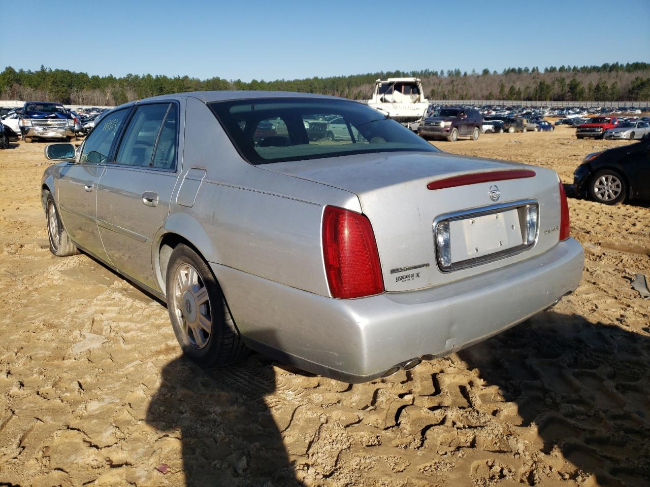Photo 3 from auction – 2003 CADILLAC DEVILLE with VIN 1G6KD54Y13U115930