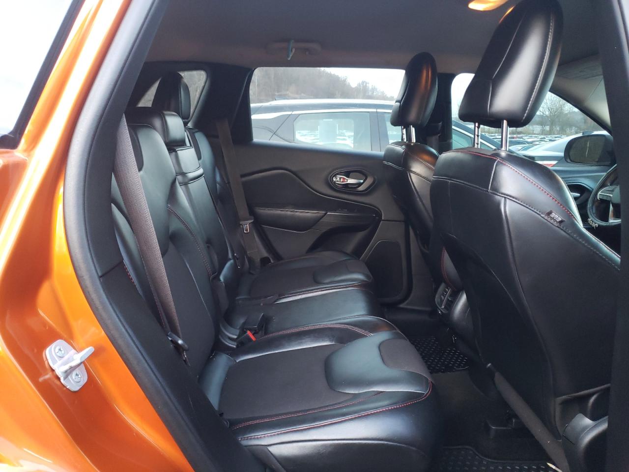 Photo 6 from auction – 2014 JEEP CHEROKEE T with VIN 1C4PJMBS8EW308698