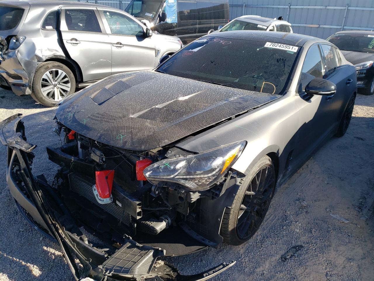 Photo 2 from auction – 2020 KIA STINGER GT with VIN KNAE55LC1L6072513