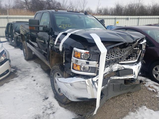 CHEVROLET SILVERADO 2019 with VIN 2GC2KREG7K1156959 - Photo from auction