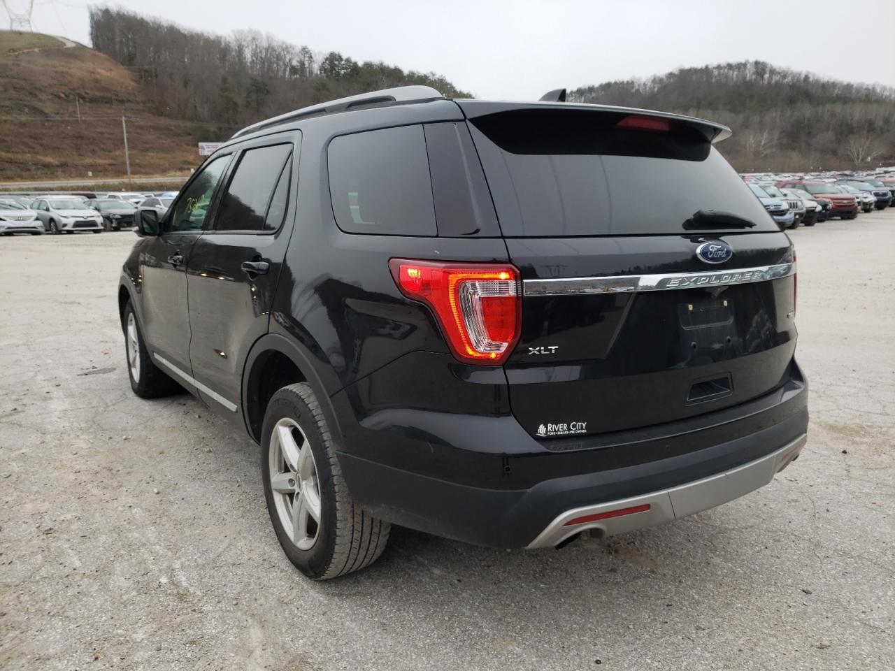 Photo 3 from auction – 2017 FORD EXPLORER X with VIN 1FM5K8DH7HGC04324