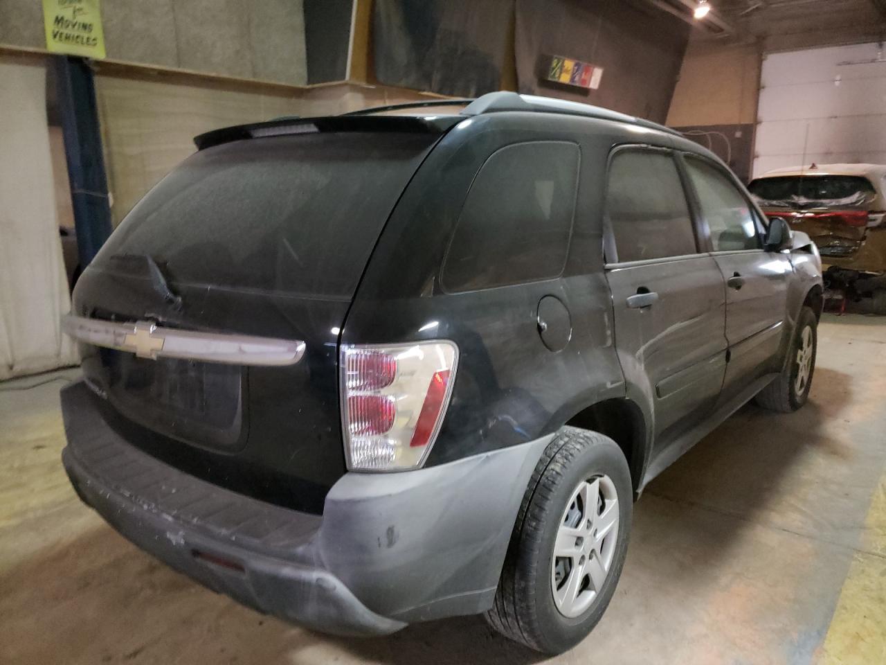 Photo 4 from auction – 2005 CHEVROLET EQUINOX LS with VIN 2CNDL13F656122774