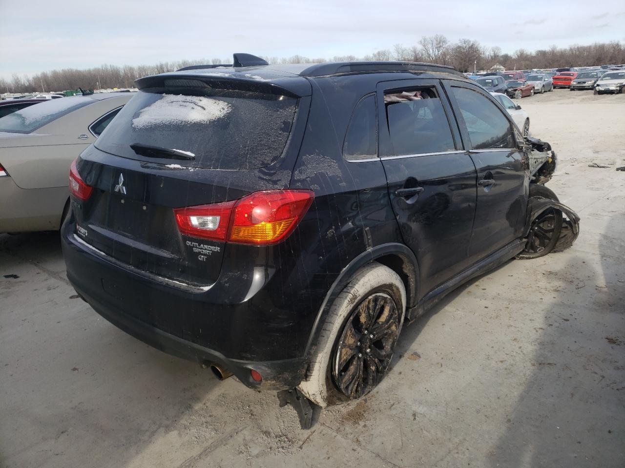 Photo 17 from auction – 2017 MITSUBISHI OUTLANDER with VIN JA4AR4AW1HZ055854
