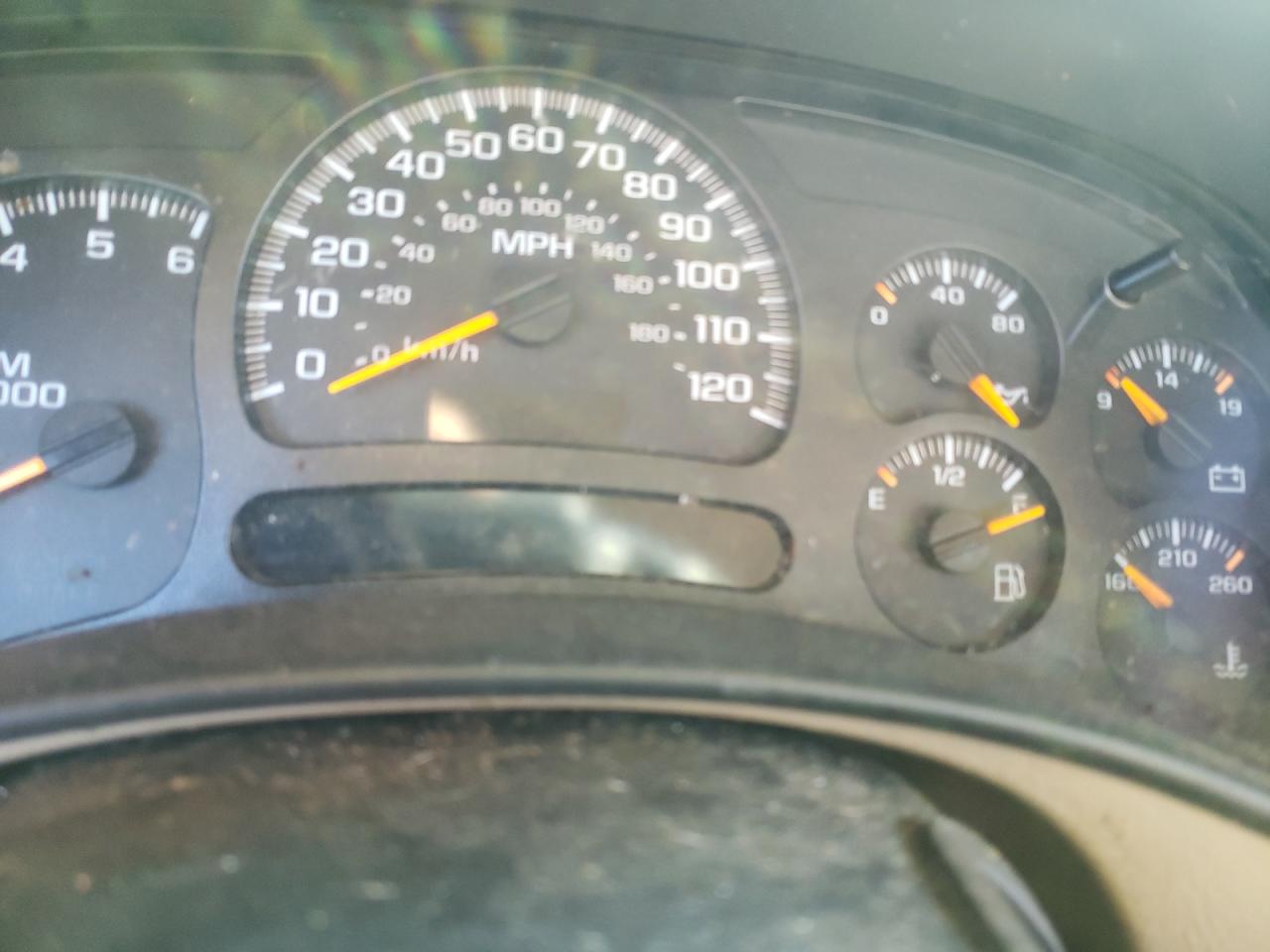 Photo 8 from auction – 2005 CHEVROLET SILVERADO with VIN 2GCEK13T551217065