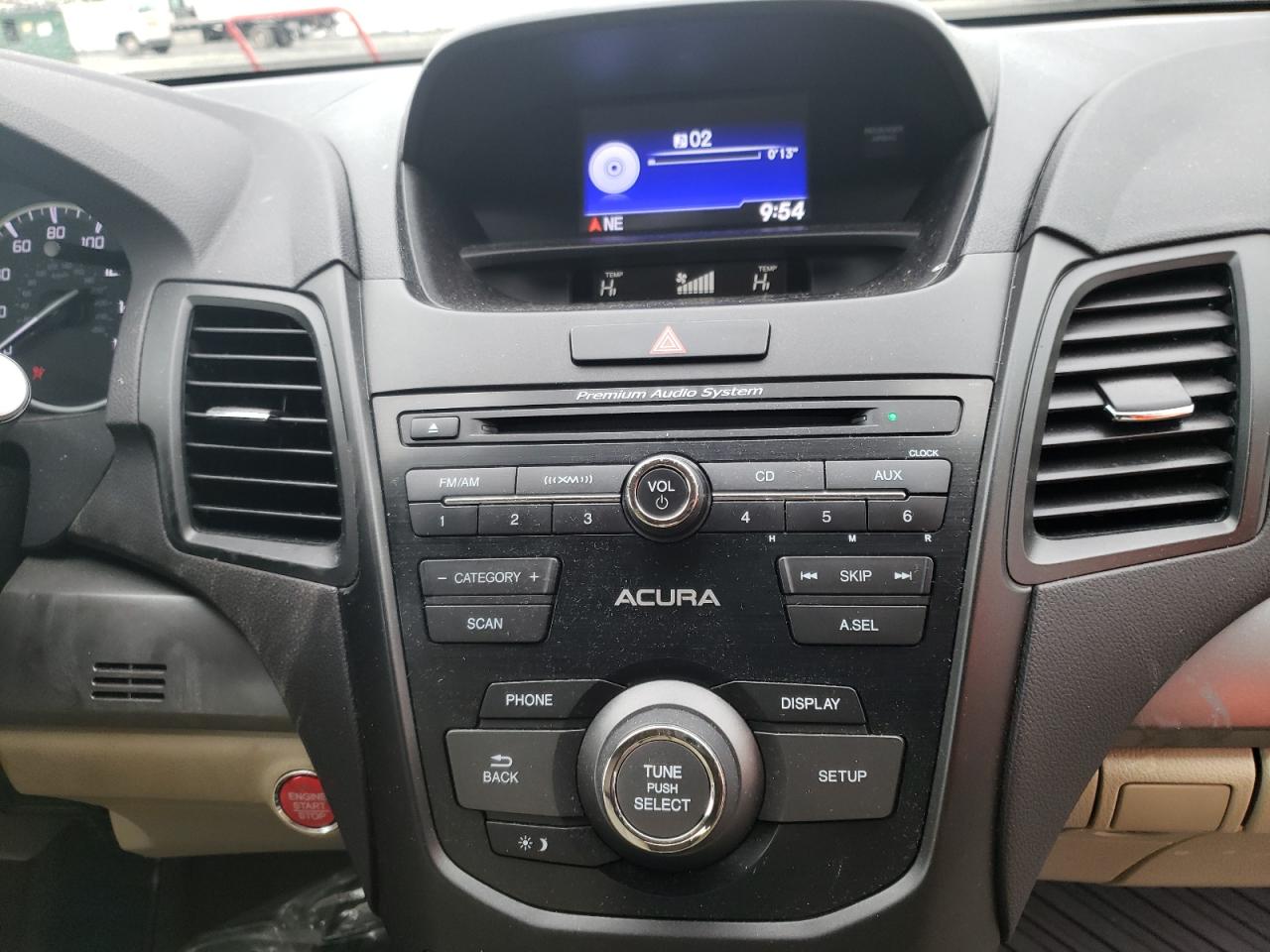 Photo 9 from auction – 2017 ACURA RDX with VIN 5J8TB4H37HL027429