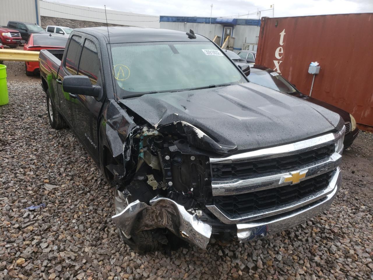 CHEVROLET SILVERADO 2018 with VIN 1GCRCREC1JZ360977 - Photo from auction