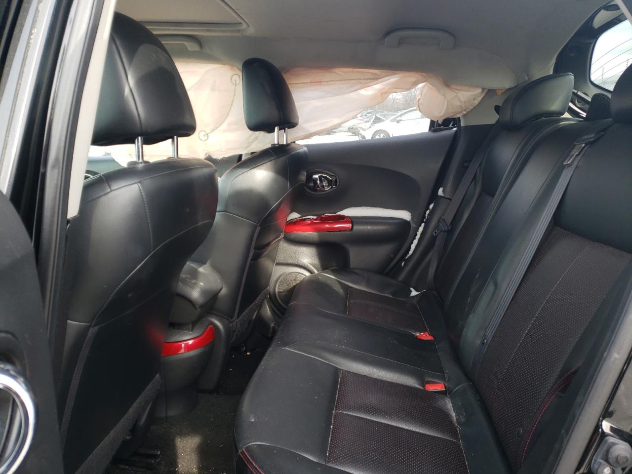 Photo 6 from auction – 2015 NISSAN JUKE S with VIN JN8AF5MRXFT507301