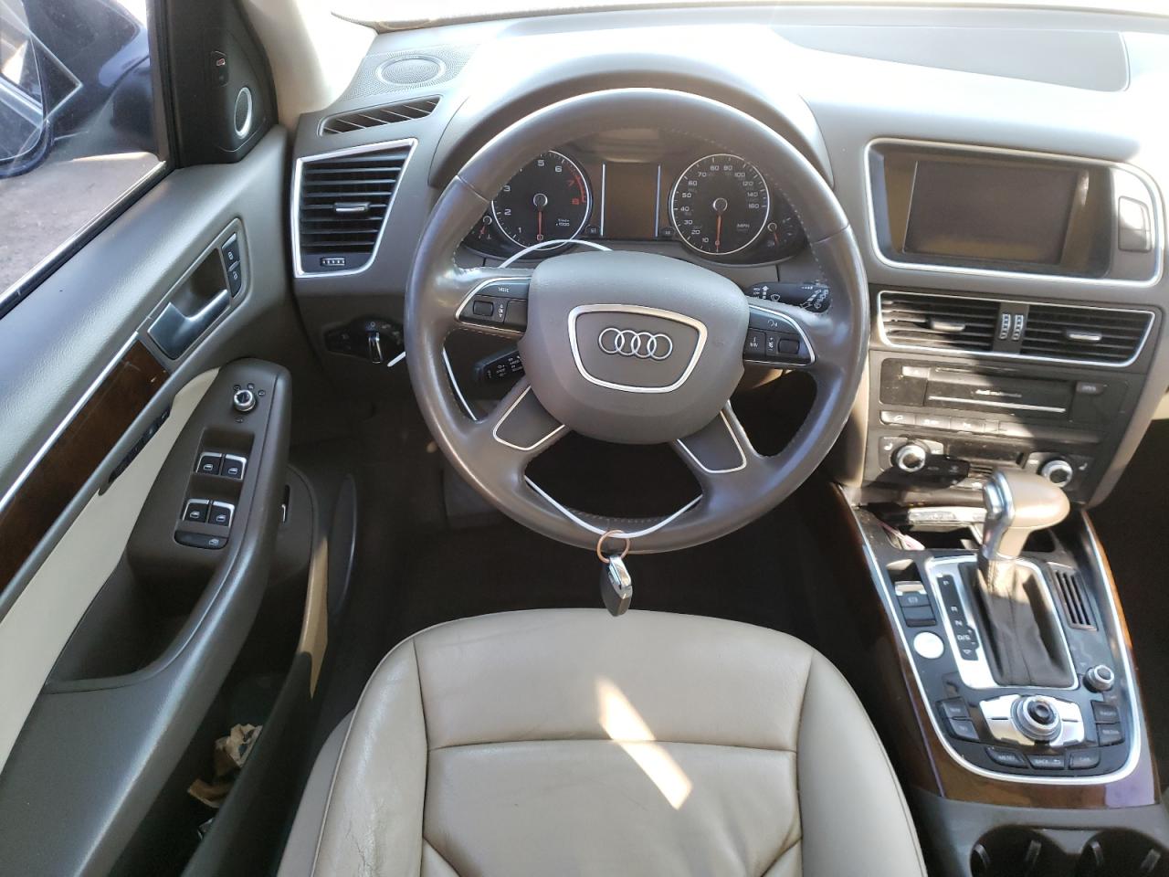 Photo 9 from auction – 2015 AUDI Q5 PREMIUM with VIN WA1LFAFP5FA041744