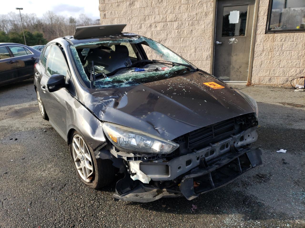 Photo 9 from auction – 2015 FORD FOCUS SE with VIN 1FADP3K24FL308556