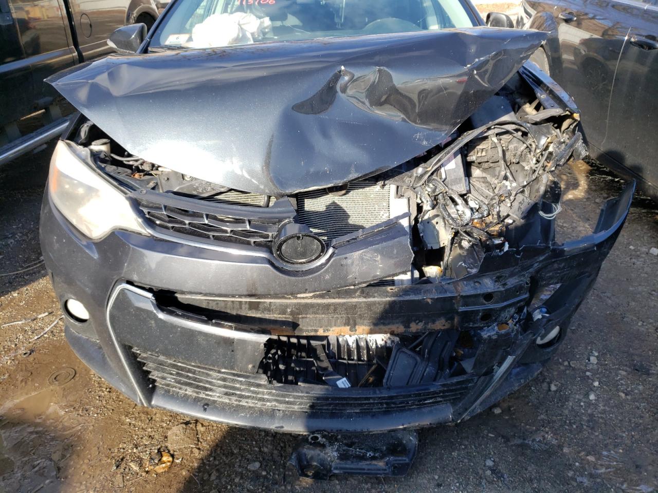 Photo 9 from auction – 2014 TOYOTA COROLLA L with VIN 2T1BURHE2EC035752