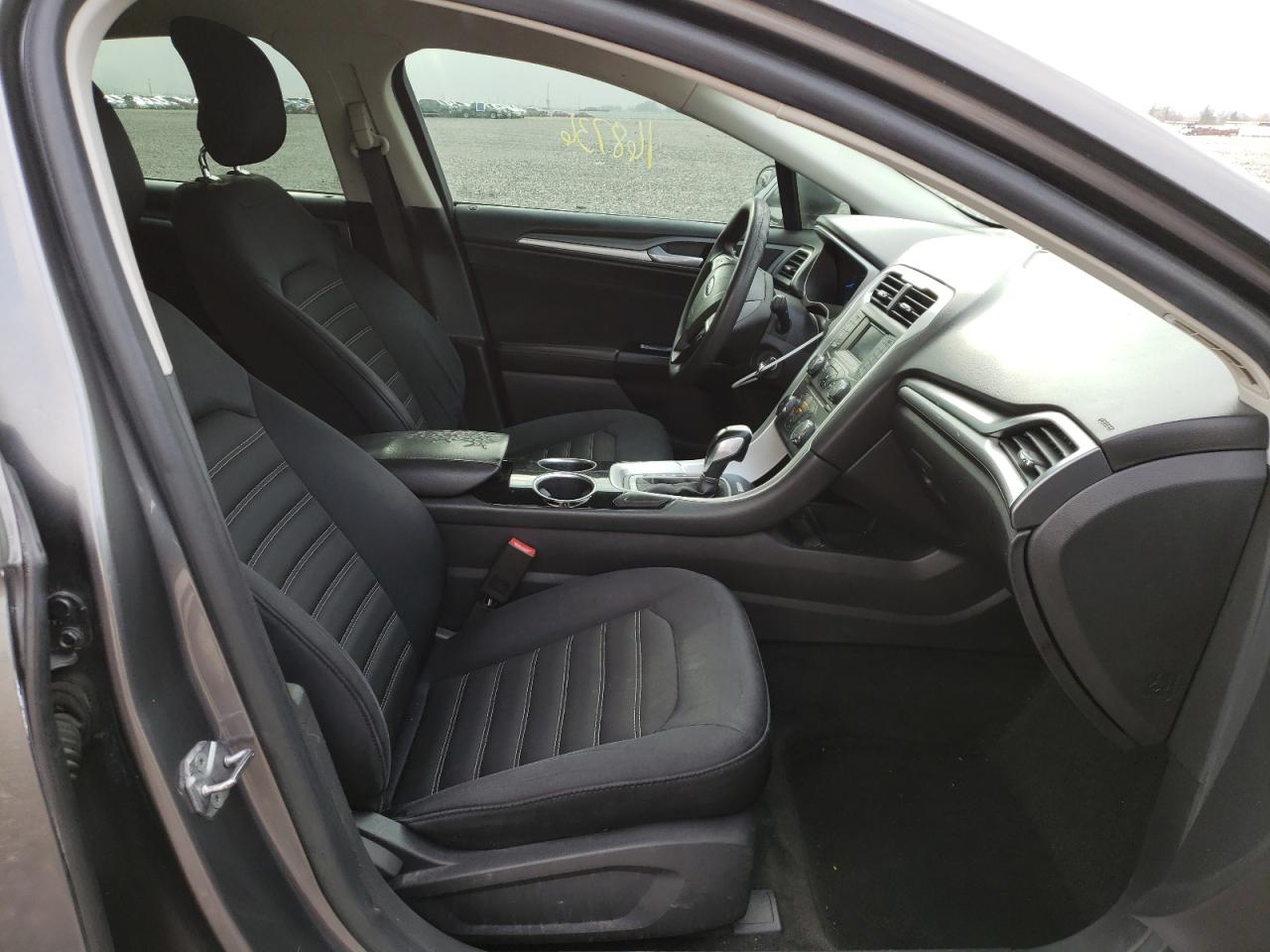 Photo 5 from auction – 2013 FORD FUSION SE with VIN 3FA6P0HR8DR208423