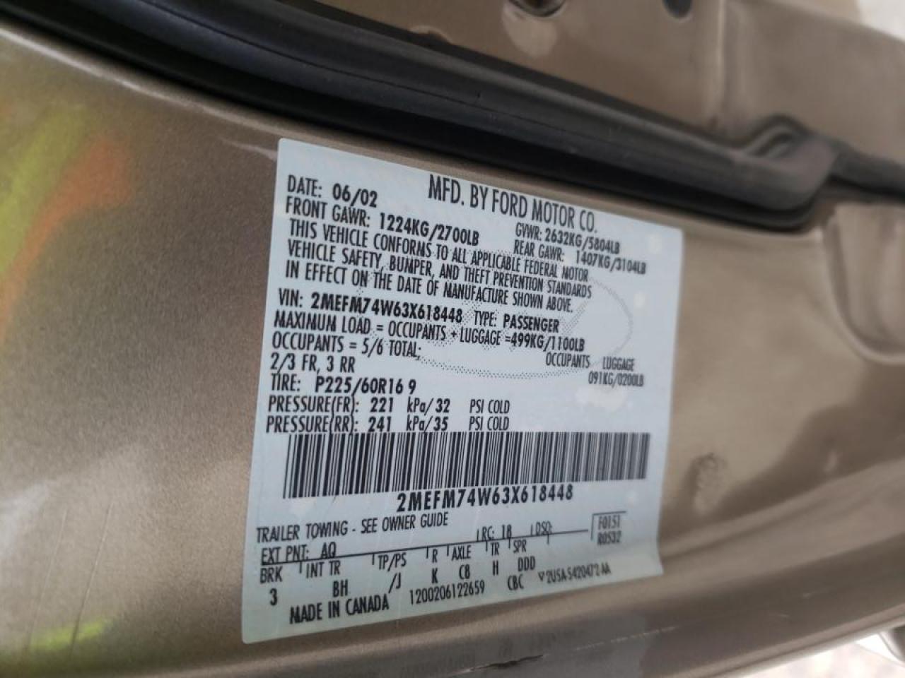 Photo 10 from auction – 2003 MERCURY GRAND MARQ with VIN 2MEFM74W63X618448