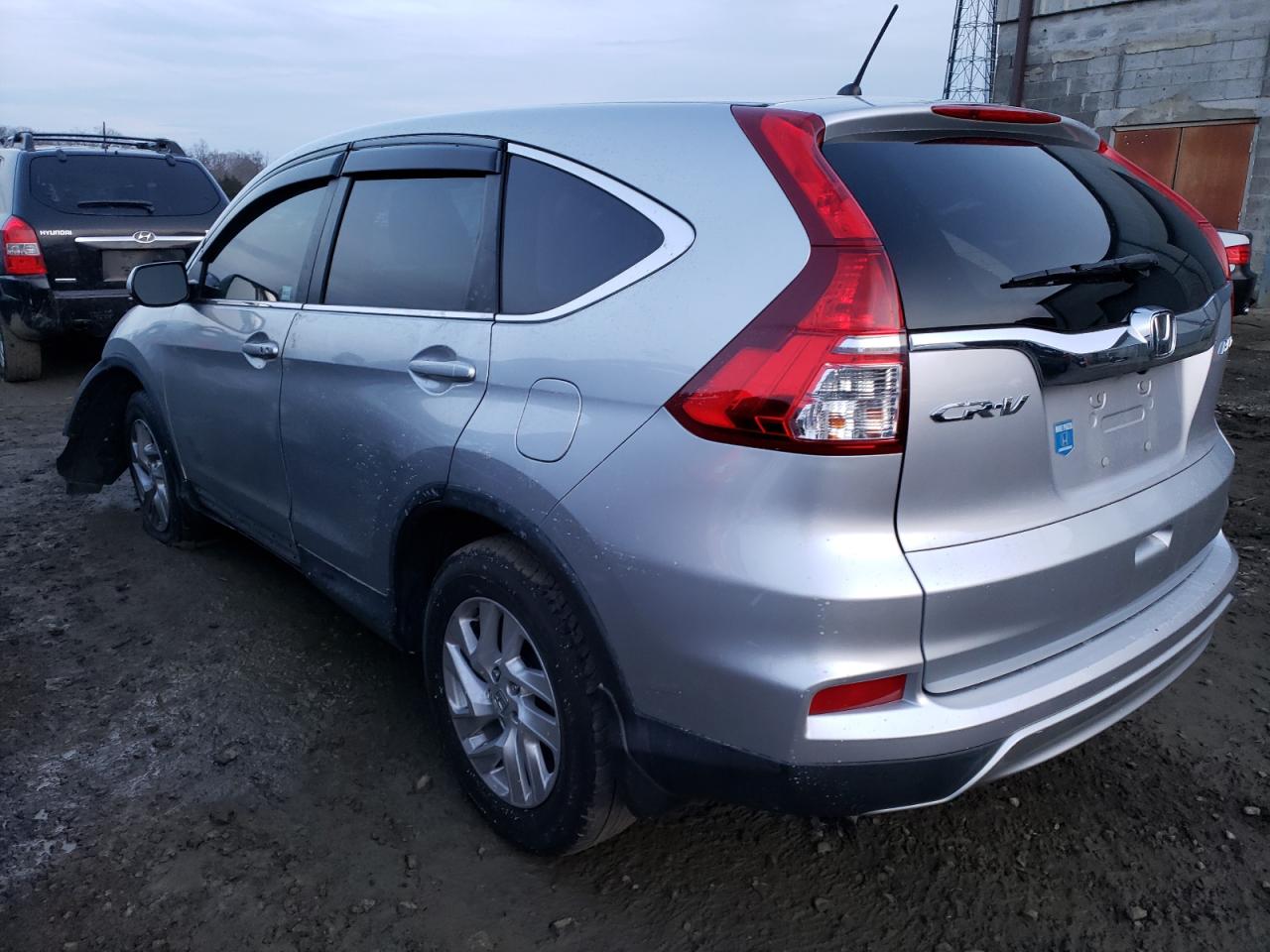 Photo 3 from auction – 2016 HONDA CR-V EX with VIN 2HKRM4H52GH653896