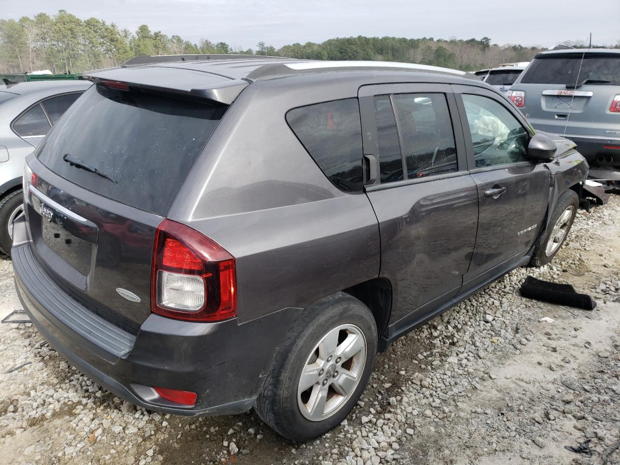 Photo 4 from auction – 2015 JEEP COMPASS LA with VIN 1C4NJCEA2FD437327