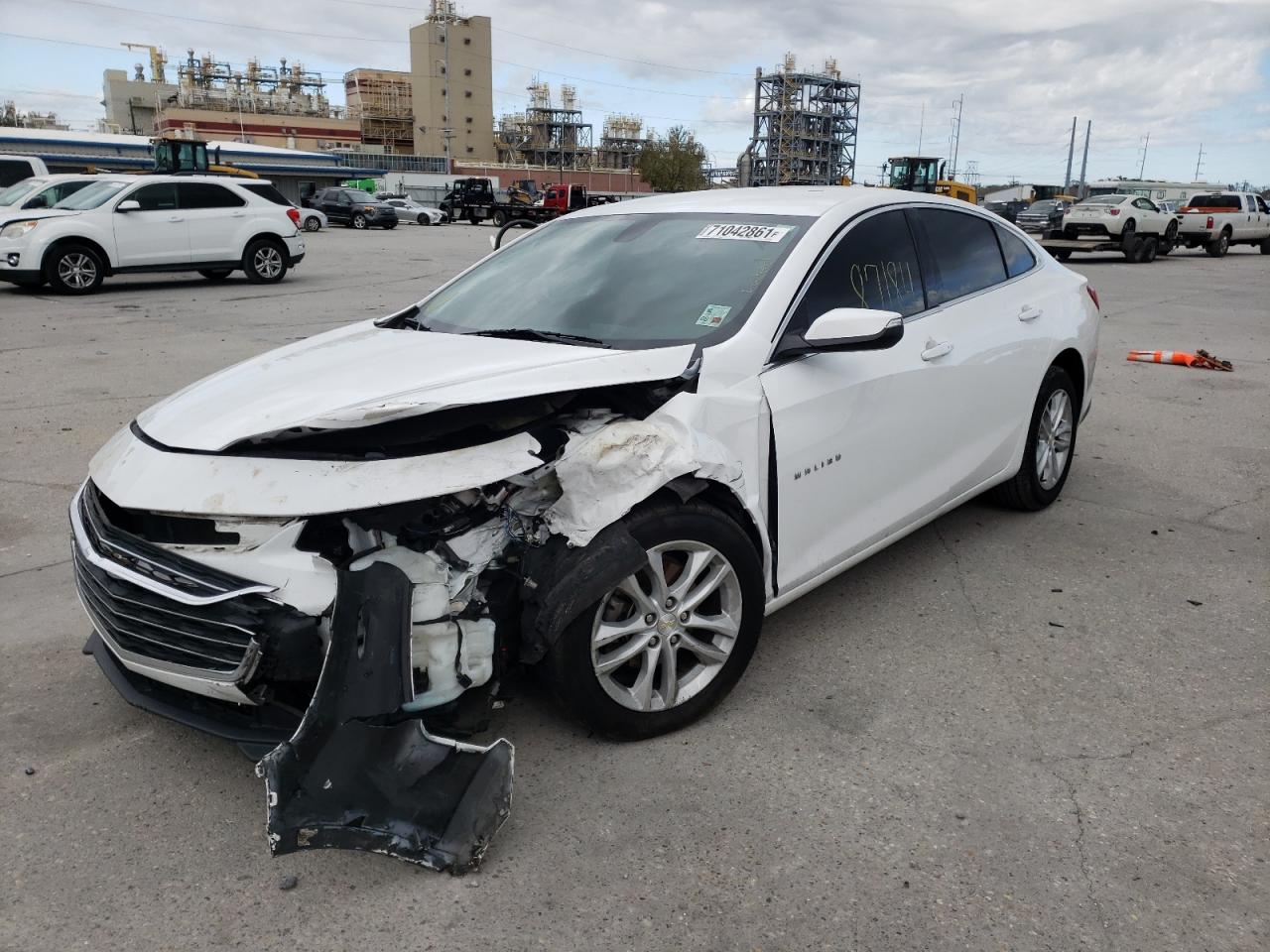 Photo 2 from auction – 2018 CHEVROLET MALIBU LT with VIN 1G1ZD5ST7JF207220