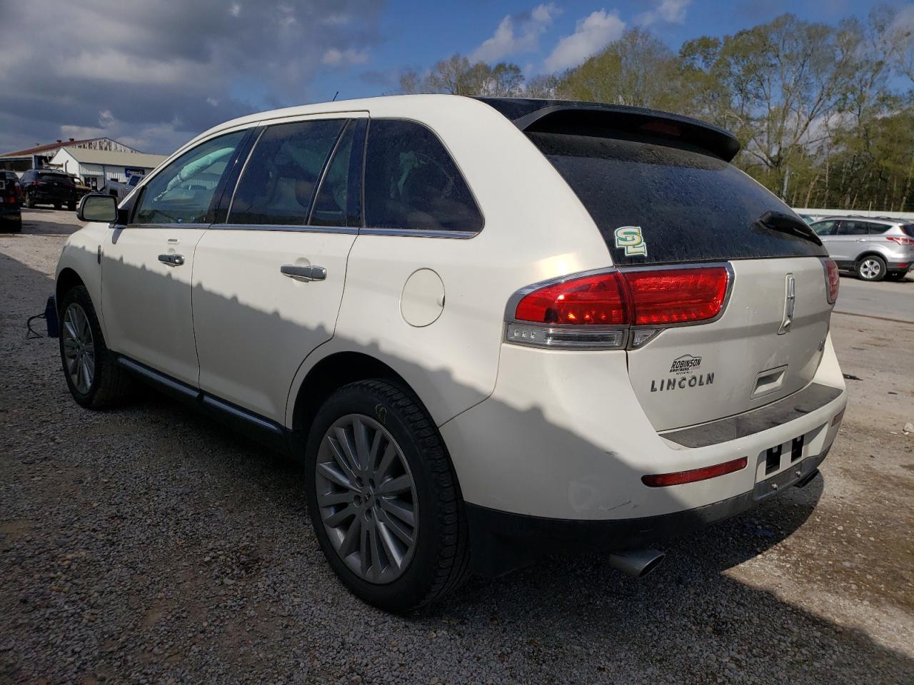 Photo 3 from auction – 2013 LINCOLN MKX with VIN 2LMDJ6JK1DBL40375