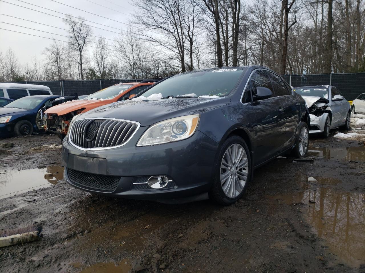 Photo 2 from auction – 2013 BUICK VERANO with VIN 1G4PP5SK3D4242166