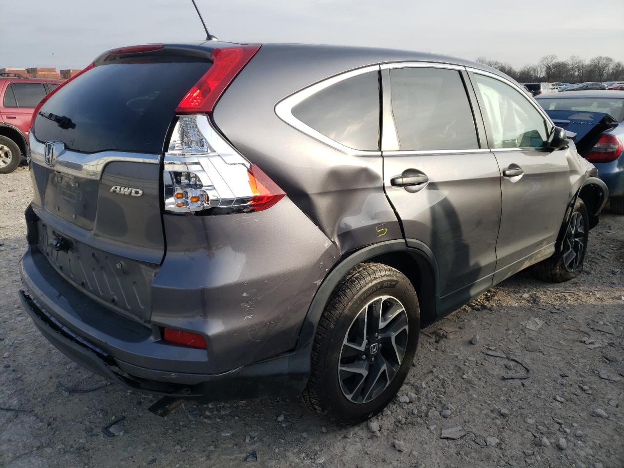 Photo 4 from auction – 2016 HONDA CR-V SE with VIN 2HKRM4H48GH614429