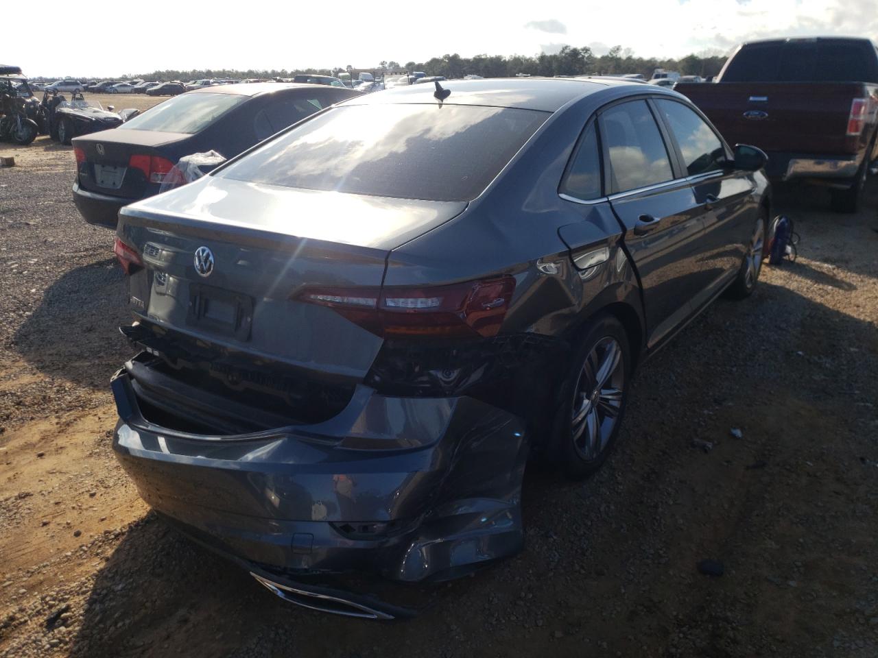 Photo 4 from auction – 2019 VOLKSWAGEN JETTA S with VIN 3VWC57BU2KM106664