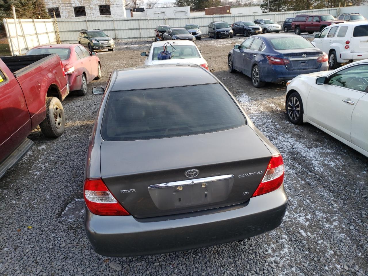 Photo 9 from auction – 2003 TOYOTA CAMRY LE with VIN 4T1BF32K43U554383