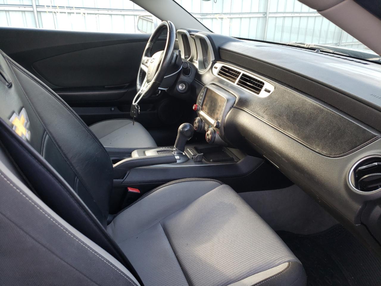 Photo 5 from auction – 2015 CHEVROLET CAMARO LT with VIN 2G1FD1E30F9119441
