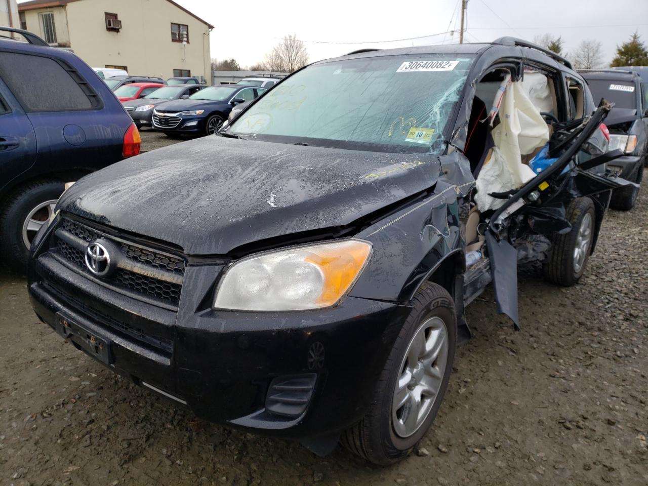 Photo 2 from auction – 2010 TOYOTA RAV4 with VIN 2T3BF4DV2AW036872