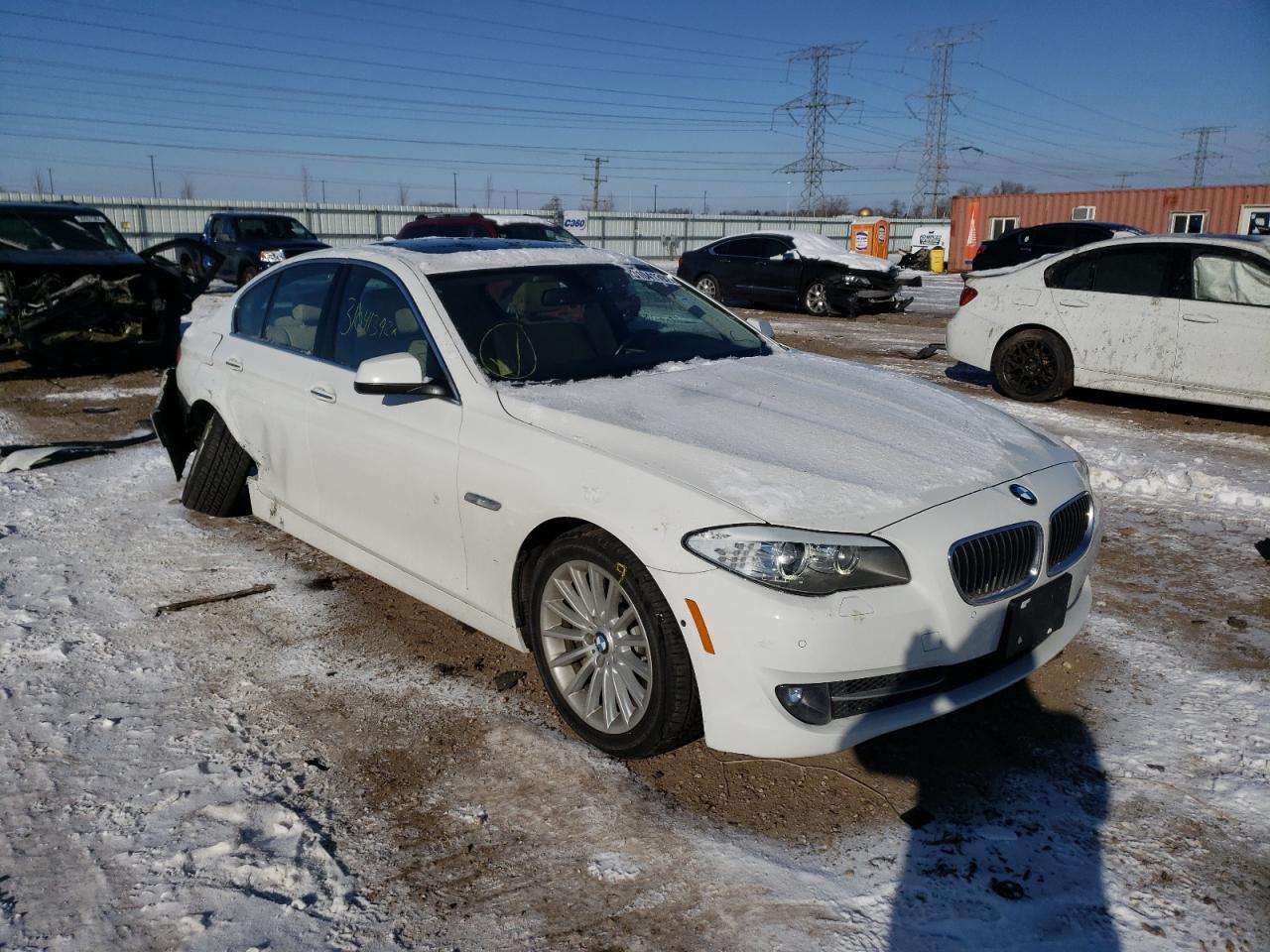 BMW 535 XI 2013 with VIN WBAFU7C52DDU73506 - Photo from auction