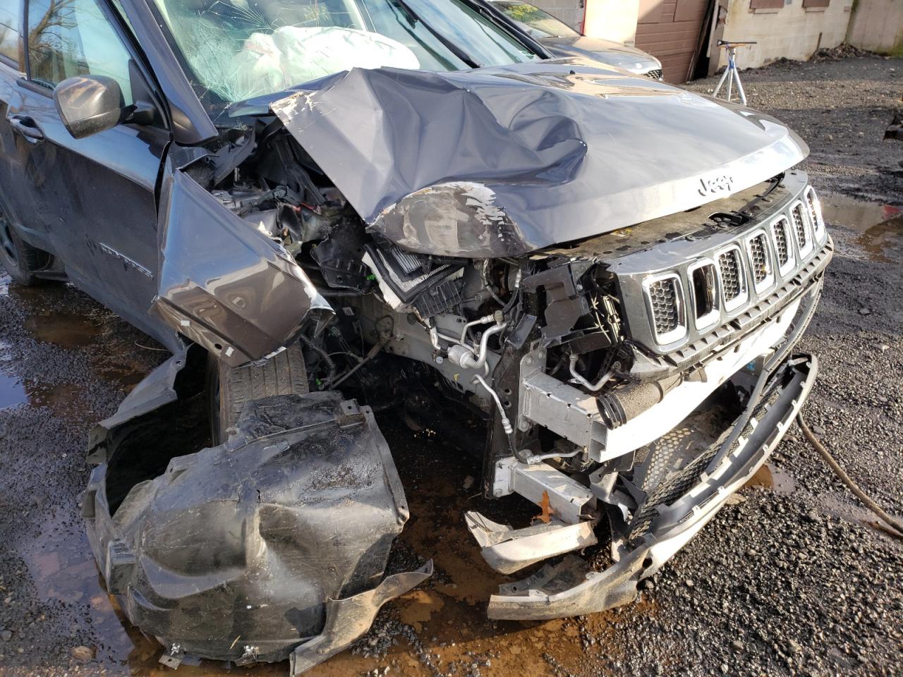 Photo 9 from auction – 2018 JEEP COMPASS SP with VIN 3C4NJDAB1JT248918