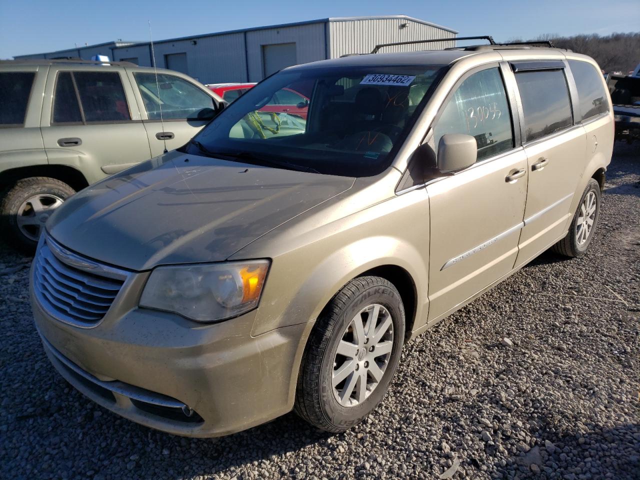 Photo 2 from auction – 2011 CHRYSLER TOWN & COU with VIN 2A4RR8DG2BR605207