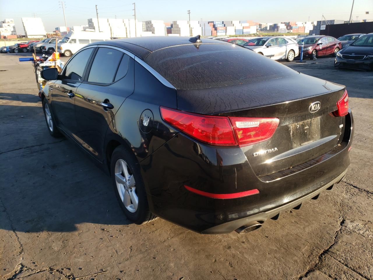 Photo 3 from auction – 2015 KIA OPTIMA LX with VIN 5XXGM4A71FG487075