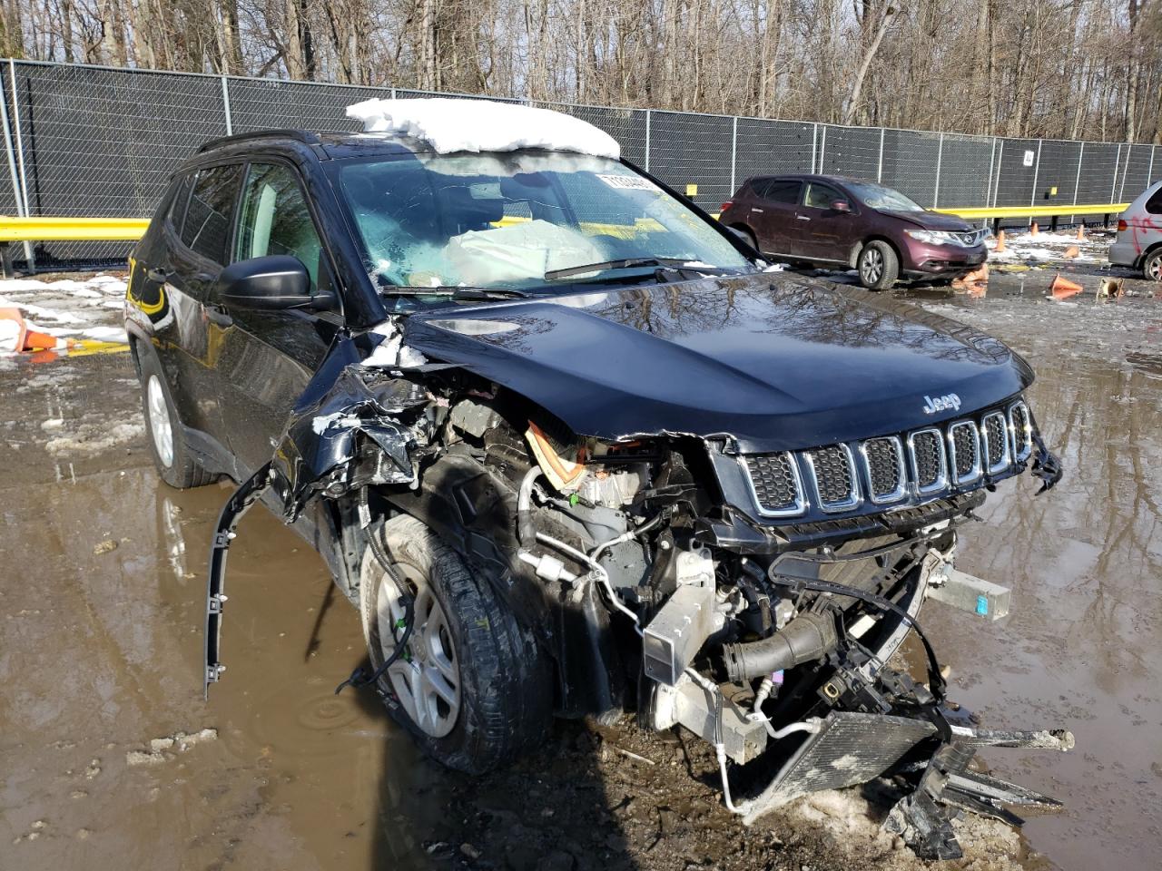 JEEP COMPASS SP 2018 with VIN 3C4NJCAB8JT502697 - Photo from auction