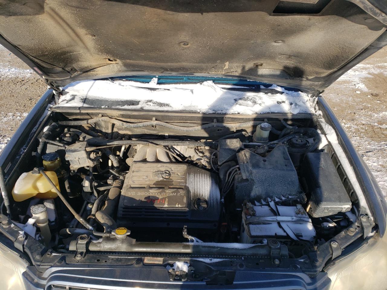 Photo 7 from auction – 2002 TOYOTA HIGHLANDER with VIN JTEGF21A720040977
