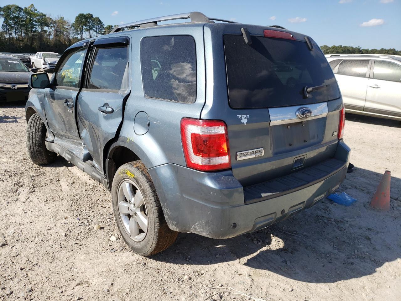 Photo 3 from auction – 2010 FORD ESCAPE with VIN 1FMCU0EG1AKD32456