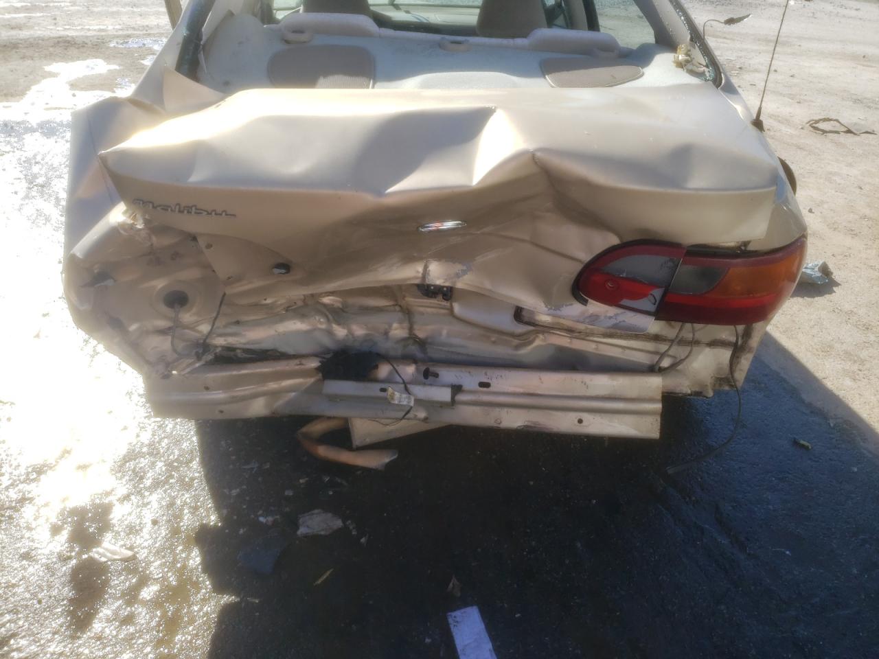 Photo 9 from auction – 2003 CHEVROLET MALIBU with VIN 1G1ND52J03M546753