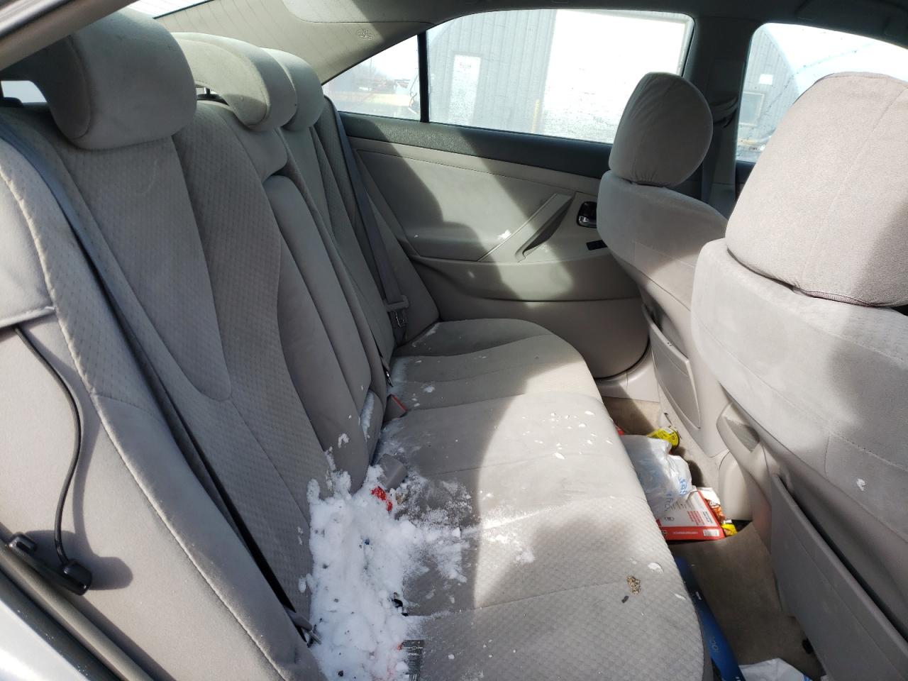 Photo 6 from auction – 2007 TOYOTA CAMRY CE with VIN 4T1BE46K87U056874